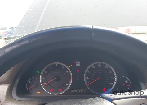 2009 Honda Accord 2.4 Ex-L from USA, damaged, VIN 1HGCP26809A113439